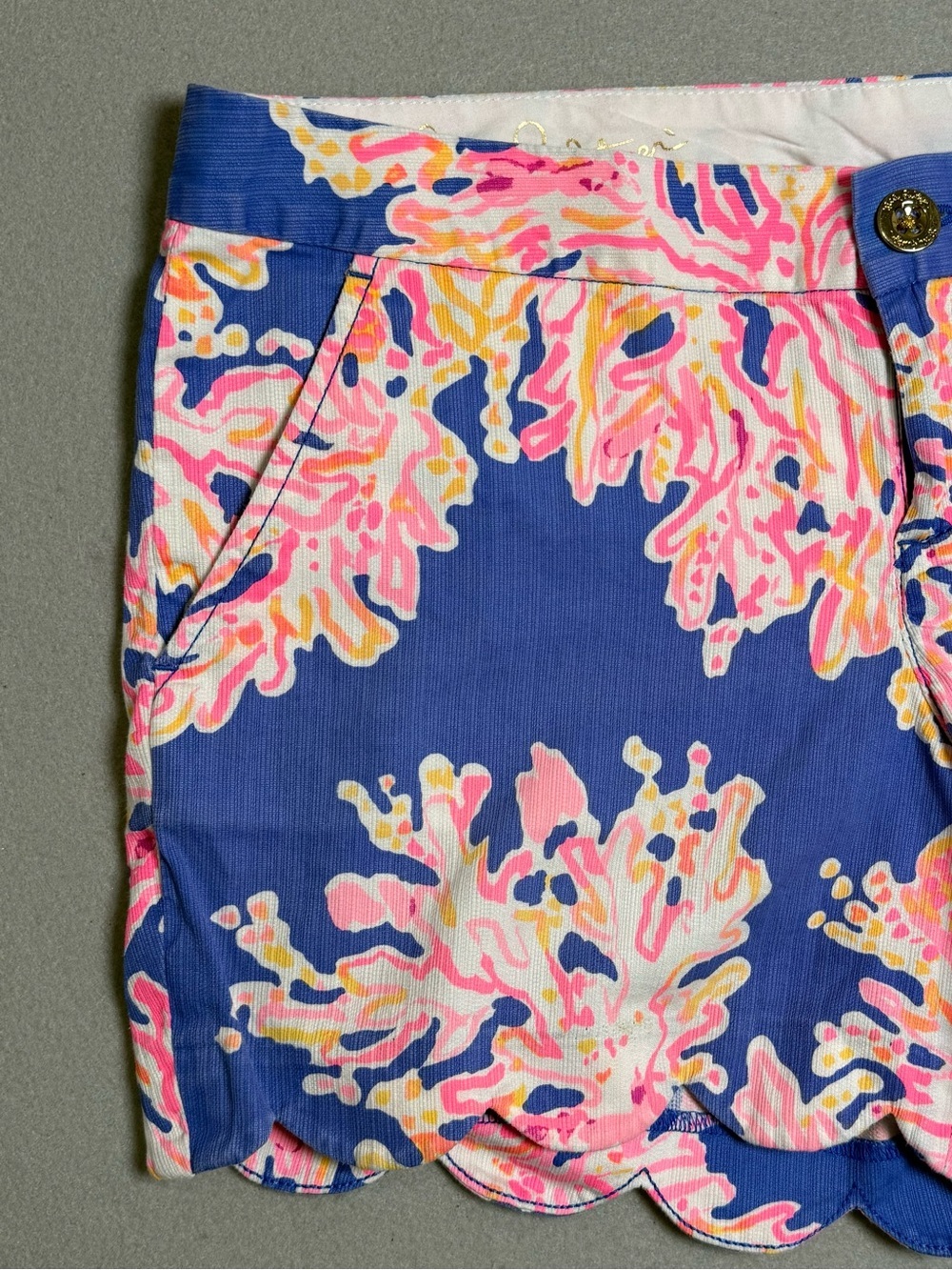 Lilly Pulitzer Buttercup Shorts Sz 6 Blue Hot Pink Coral Reef Scallop Tropical - Picture 4 of 8